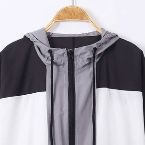 Chaqueta Cortavientos Impermeable de Alta Calidad para Hombre, Diseño Nuevo, para Otoño e Invierno, con Múltiples Bolsillos, Cuello Alto, en Tela de Lona - Product Image 1