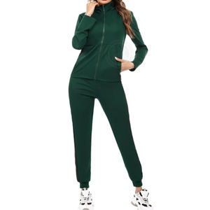 Ensemble de survêtement pour femme en velours de haute qualité avec fermeture éclair et pantalon de jogging en velours respirant et écologique disponible en taille XL Plus - Product Image 5