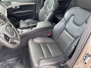 XC90 Recharge T8 Ultimate Bright 4dr SUV AWD, Seminuevo, en Excelentes Condiciones - Product Image 3