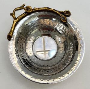 Bol de service en argent de haute qualité avec des accents de feuilles Vaisselle élégante pour les dîners à la maison, les fêtes et l'accueil des invités en provenance d'Inde - Product Image 6