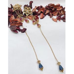 Hermosos pendientes largos chapados en oro con aspecto de piedra de la mejor calidad, ropa tradicional para la función de boda, colección de ropa para mujer - Product Image 1