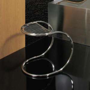 Tabouret en métal industriel avec design élégant et cadre robuste parfait pour les sièges de café ou de restaurant - Product Image 2