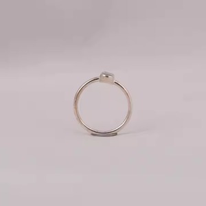 Anillo de compromiso solitario con retrato de oro blanco sólido de 14 quilates, corte esmeralda personalizado, Diamante cultivado en laboratorio, anillos de diamantes con bisel certificado IGI - Product Image 2