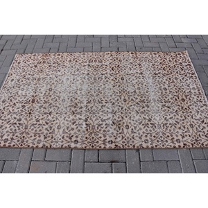 Tapis Vintage en Laine Turque Beige et Marron Motif Floral Traditionnel 3.7X6.4 ft Patchwork Design avec Support en Latex - Product Image 3