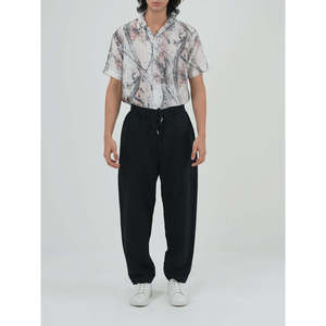 Pantalones FEOFAN MC2391 Suaves y Transpirables 100% Algodón Talla XL con Logotipo Personalizable, Ligeros, con Pliegues, Cierre de Cremallera, Rectos y de Color - Product Image 2