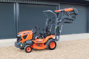 Tondeuse autoportée compacte professionnelle Diesel Red Riding et tracteur de jardin avec siège, coupe-herbe utilitaire OEM - Product Image 4