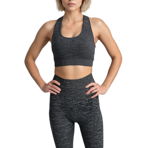 Nouvelle conception, haute qualité, tenue de yoga décontractée en toile unie pour femmes, respirante, ensemble de sport de fitness 2 pièces, short ajusté, mince - Product Image 2
