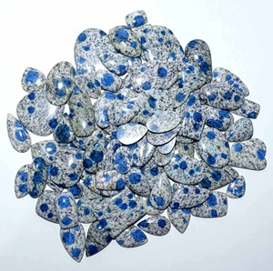 Lote al por mayor de hermosas piedras preciosas sueltas de jaspe natural K2, cabujón natural K2, piedras preciosas sueltas de jaspe para uso en la fabricación de joyas - Product Image 1