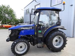 Tracteur agricole Lovol M504 4x4 avec cabine fermée, transmission par engrenages, disponible à très bons prix - Product Image 1