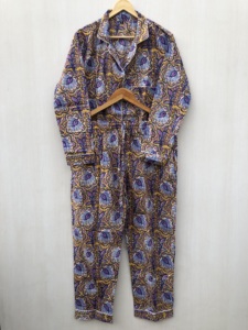 Conjunto de pijama indio de algodón hecho a mano con estampado floral, traje de noche indio, ropa de dormir de algodón. - Product Image 4