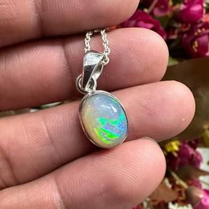 Opale Gemstone Pendentif Bijoux Pour Femmes Argent Boho Style Bijoux 925 En Argent Sterling Tendance À La Main Pendentif Cadeau Pour Elle - Product Image 5