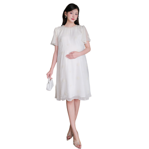 Vestido de maternidad con un diseño recto hecho de material de gasa de seda bordado suave Cómodo de usar V1161 No decolorado - Product Image 1