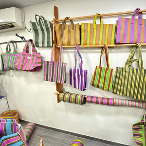 Bolsa de compras de nylon reutilizable ecológica RPET con cremallera a rayas Handloom tejido plástico reciclado bolsas de playa bolsas de cosméticos estuches hechos - Product Image 1