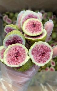 Freeze-Dried <b>Fig</b> Half Cut Crispy Made from Ripe Fresh <b>Fig</b> for Dessert Baking Ingredient OEM ODM Vietnam Organic Freeze <b>Dry</b> <b>Fig</b> - Product Image 3