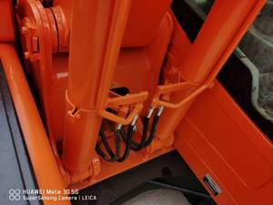 Excavatrice d'occasion Doosan DX140 14T de Shanghai, Chine, capacité de 1,28 m³, moteur et pompe d'origine, poids opérationnel de 14 tonnes - Product Image 4