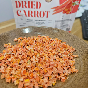 Copos y gránulos de zanahoria deshidratados de nuevos cultivos al por mayor, ingredientes de procesamiento de alimentos secos o muestras gratuitas de piensos para animales - Product Image 1