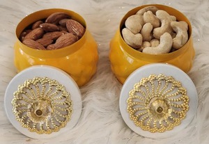 Pot de fruits secs martelé bleu blanc jaune rose Récipient rond en métal de 3.5 pouces pour l'emballage en métal de cadeaux de Noël - Product Image 2