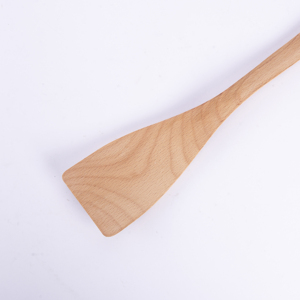 Espátula Curva de Madera de Haya - Espátula de Cocina de Madera Natural - Utensilio Artesanal Premium Resistente al Calor para Sartenes Antiadherentes - Product Image 1
