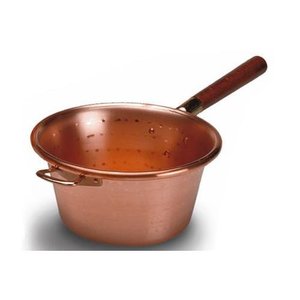 Cocotte en fonte avec poignée en bois de cuivre 30 cm pour la cuisson et le camping, modèle 30 1035, diamètre 24 cm - Product Image 1