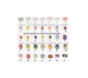 Cuentas redondas de cristal multicolor para hacer pulseras, collares, pendientes y otros accesorios hechos a mano, proveedor de India - Product Image 3