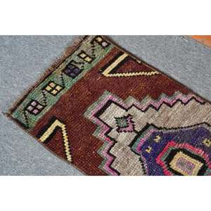 พรมตุรกีขนาดเล็ก 1x2.3 ฟุต (30x71 ซม.) สีน้ำตาลลายดอกไม้สไตล์วินเทจ - Product Image 5