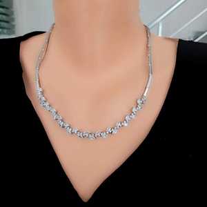 Collier en argent sterling 925 avec feuille et pierre blanche - Product Image 1