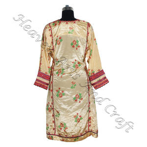 BDR033 réel traditionnel Vintage brodé à la main Balochi haut bohème Unique Vintage fait à la main bohème Banjara Baluchi robe - Product Image 4