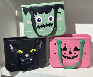 Bolsa de Playa de EVA con Logotipo Personalizado, Impermeable, con Estampado de Terror, Gran Capacidad, para Festivales y el Día de Halloween - Product Image 3
