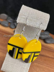 Boucles d'oreilles pendantes en perles multi-styles de haute qualité Designs géométriques élégants pour femmes Accessoires de mode - Product Image 2