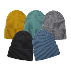 Bonnet d'hiver chaud doublé polaire noir blanc gris avec logo haut de gamme Bonnet en tricot pour bébés - Product Image 4