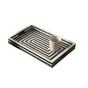 Plateau de service alimentaire en incrustation d'os au design magnifique avec motif géométrique noir/blanc de qualité supérieure Plateau de service pour collations, thé et café - Product Image 2