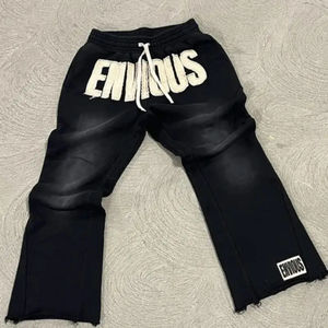 Ensemble de survêtement deux pièces OEM personnalisé pour femme, en coton épais 100%, avec broderie effet vieilli, pantalon de survêtement et lettres délavées à l'acide - Product Image 6