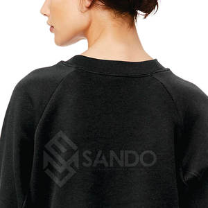 เสื้อสเวตเตอร์ตัวสั้นโอเวอร์ไซส์สำหรับผู้หญิงเสื้อผ้าลำลองคอตตอน100% มีโลโก้ด้านหน้าสำหรับฤดูหนาว - Product Image 6