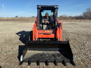 Chargeuse compacte Kubota SSV75 à vendre - Product Image 6