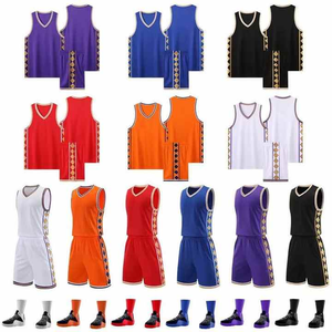 Conjunto de camiseta de baloncesto de alta calidad, uniforme de malla de secado rápido, ropa deportiva transpirable con logotipo personalizado, sublimación de poliéster de tamaño XS - Product Image 6