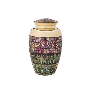 Urne souvenir en métal en laiton argenté Design d'ailes d'angle de gardien Urne adulte en gros Urne funéraire en laiton de qualité supérieure - Product Image 6