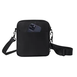 Borsa a Tracolla Sostenibile in RPET per Uso Promozionale - Product Image 1