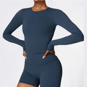 Top Grade Slim-Fit à manches longues Gym Yoga formation t-shirt séchage rapide Compression entraînement haut femmes t-shirt - Product Image 1