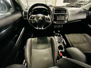 มิตซูบิชิ เอาท์แลนเดอร์ สปอร์ต SE ปี 2015 มือสอง พวงมาลัยซ้าย/ขวา - Product Image 3