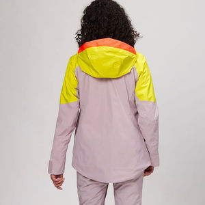 Veste coupe-vent à coquille souple unisexe en gros Veste coupe-vent imperméable à capuche de randonnée Femme de haute qualité - Product Image 6