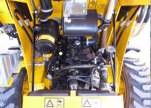 Chargeuse compacte JCB 1CX d'occasion 2026, roues/chenilles, capacité de charge nominale de 3 tonnes, mini pelle frontale, pompe à entraînement, chargeuse rétro, garantie de 2 ans - Product Image 3