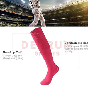 Chaussettes de sport de haute qualité en coton bleu de conception OEM pour hommes Chaussettes de sport pour hommes - Product Image 4