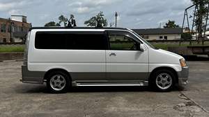 UTILISÉ LHD/RHD 1997 H O N D A STEPWGN - Product Image 5