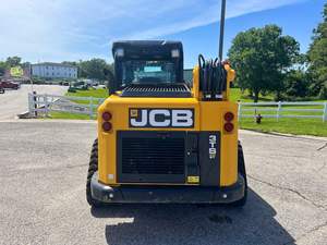 Chargeur compact sur chenilles JCB 3TS-8T avec accessoires, moteur et pompe haute efficacité - Product Image 3