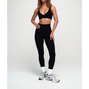 Haute qualité personnalisé femmes Gym Fitness ensembles respirant à séchage rapide deux pièces Scrunch bout à bout Leggings soutien-gorge solide Yoga entraînement - Product Image 5