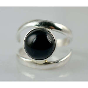 Bague en argent sterling 925 faite à la main avec onyx noir, pierre précieuse naturelle, pierre de naissance de juillet, bague de promesse coupée, bijoux de mode raffinés - Product Image 6