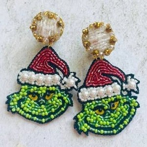 Pendientes colgantes con cuentas de santa verde, zapatillas - Product Image 2