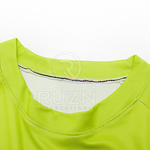 เสื้อผู้ชายคุณภาพสูงผลิตจากโพลีเอสเตอร์สแปนเด็กซ์ระบายอากาศและกันลมสำหรับกีฬาฤดูหนาว - Product Image 3