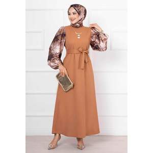 ชุดเดรสฮิญาบผ้าซาตินแขนยาวสำหรับผู้หญิง สีโทเบโก้ ผลิตในตุรกี - Product Image 5
