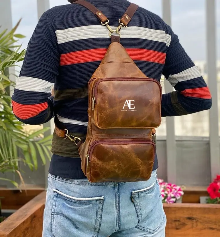 New Arrival Leather Rucksack with Phone Storage Genuine Leather Backpack Vintage Men and Women Rucksack Shoulder Rucksack